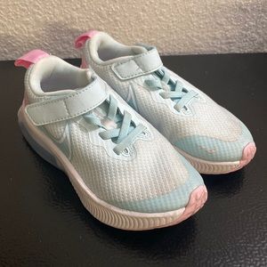 Nike Girls Air Zoom Arcadia SE Blue Running Shoe